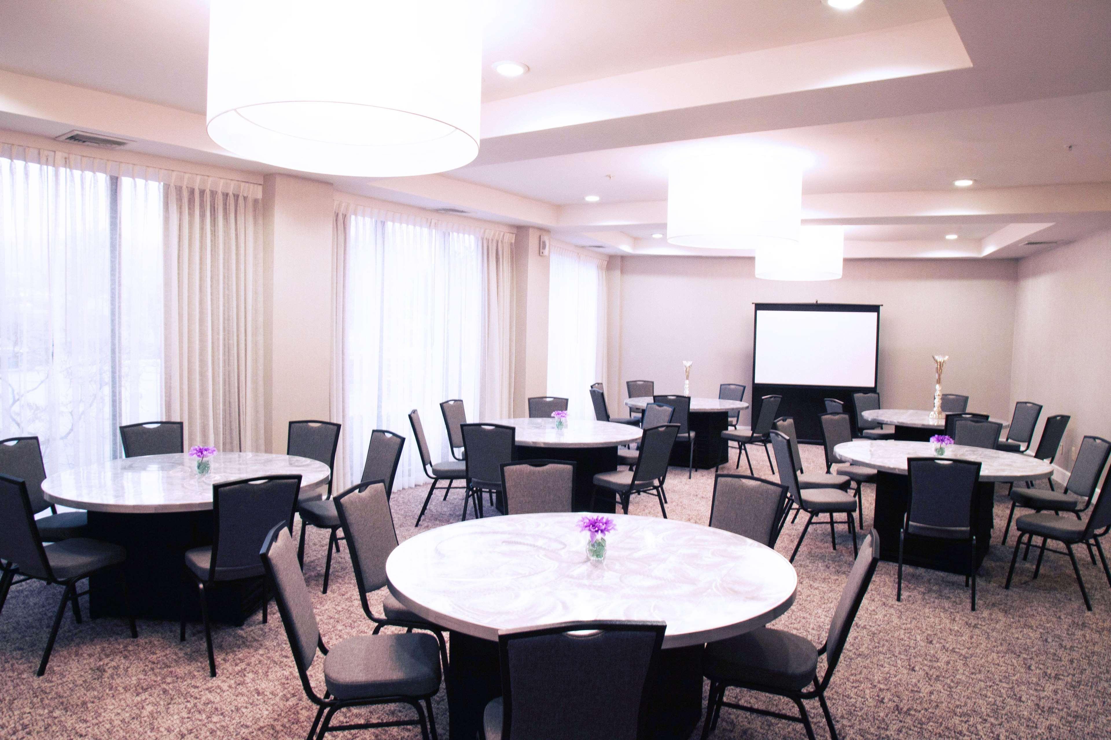 The Brookhaven Atlanta Hotel Druid Hills Экстерьер фото